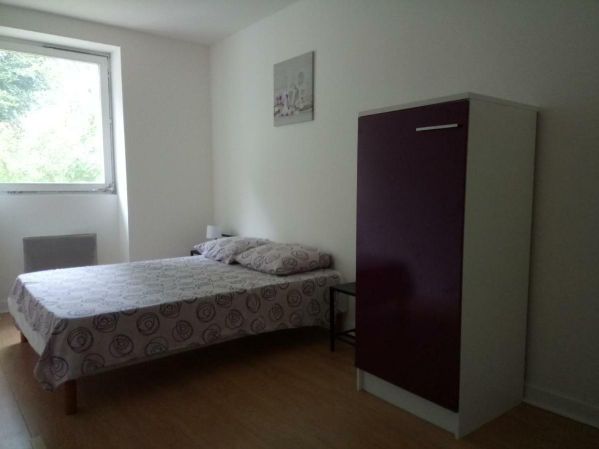 Ma Location Saisonniere Appartement Chasseneuil-du-Poitou Buitenkant foto