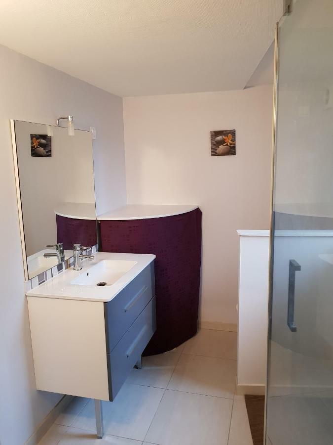 Ma Location Saisonniere Appartement Chasseneuil-du-Poitou Buitenkant foto